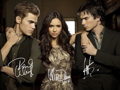 nina-dobrev-8a72_L - ��� �����������